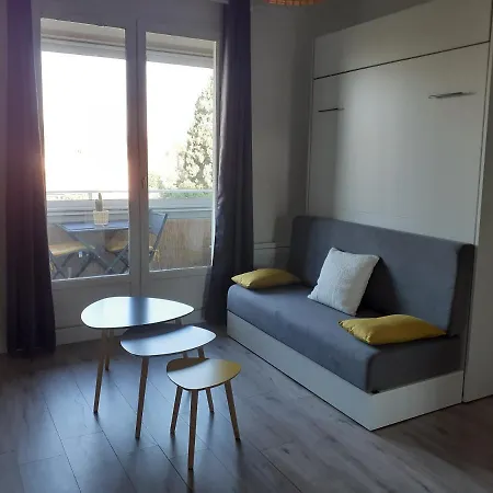 Studio Balcon Proche Hypercentre De Narbonne Exterior photo