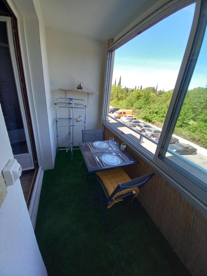 Apartment Balcon Proche Hypercentre De Narbonne